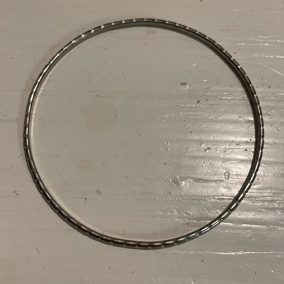 8” mixed metal polished silver tone diamond etched stackable bangle bracelet - Picture 2 of 12